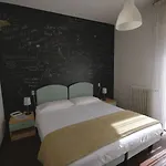 Peler Hotel 2*