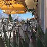 Hotel Peler 2*