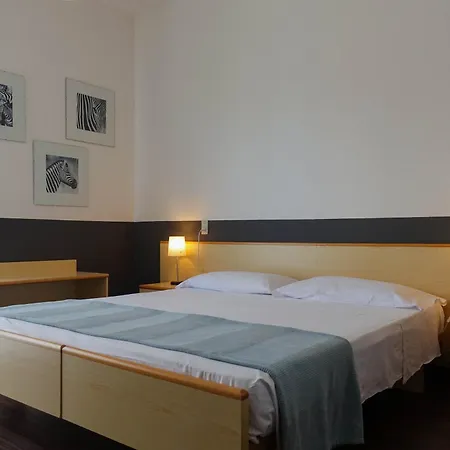 Szálloda Peler 2*