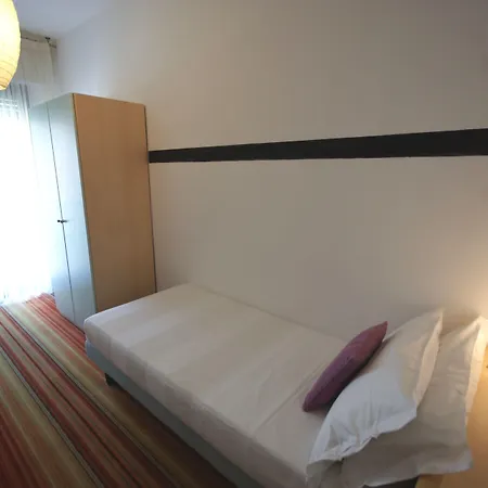 Otel Peler