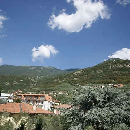 Otel Peler